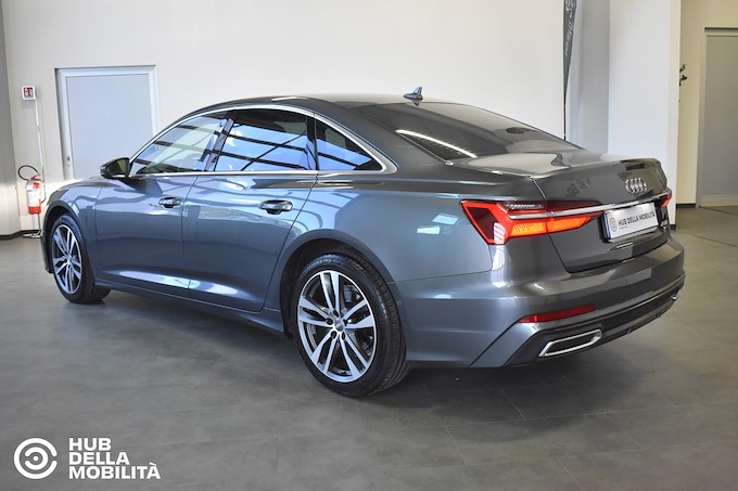 AUDI A6 40 2.0 TDI quattro ultra S tronic Business Sport